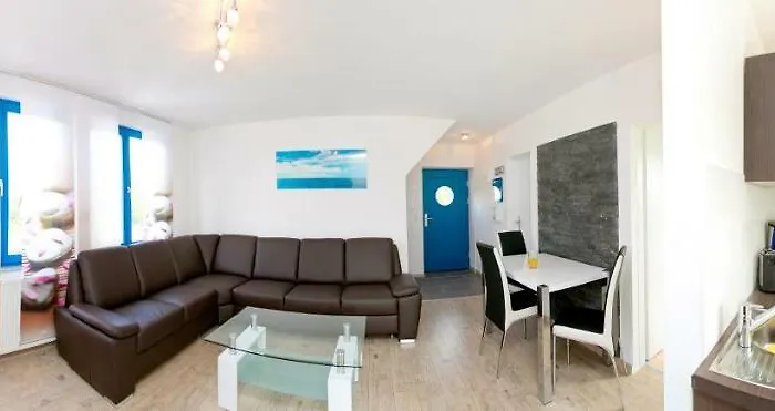 Semesterbostad Ostrea & Rugia *